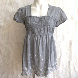 Women’s maternity top